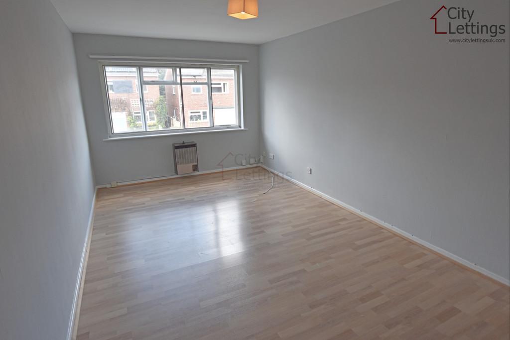 Apartment in Carrington - View 2