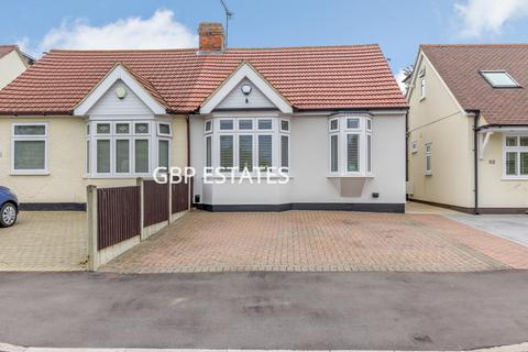 84 Macdonald Avenue, Hornchurch, RM11 2NE