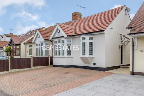 84 Macdonald Avenue, Hornchurch, RM11 2NE