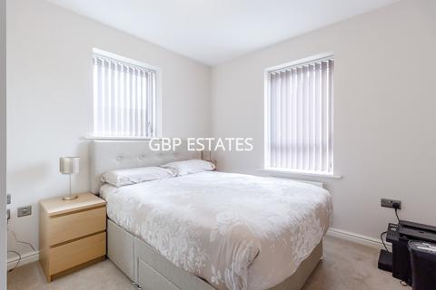 21 Courts Way, Aveley, South Ockendon, RM15 4DN