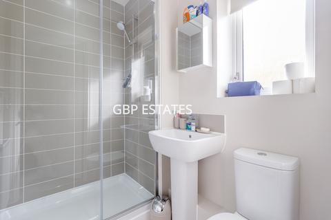 21 Courts Way, Aveley, South Ockendon, RM15 4DN