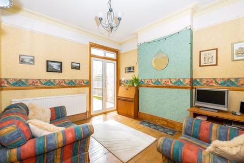 3 Warwick Road, Sidcup, DA14 6LJ