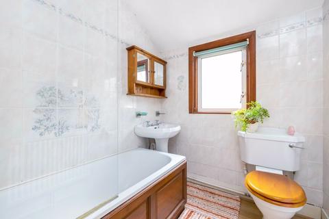3 Warwick Road, Sidcup, DA14 6LJ