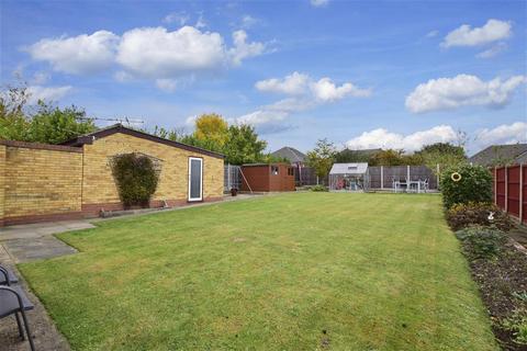 16 Grange Road, Romford, RM3 7DU