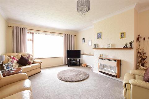 16 Grange Road, Romford, RM3 7DU