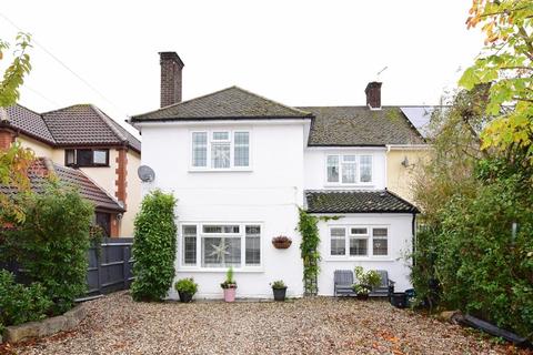 1 Bluemans End, North Weald, Epping, CM16 6HD
