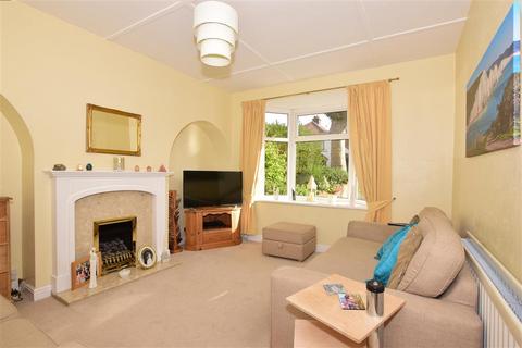 13 Raeburn Avenue, Dartford, DA1 3BQ