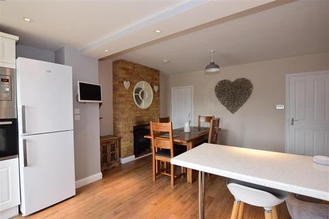 57 Plane Avenue, Northfleet, Gravesend, DA11 9QB