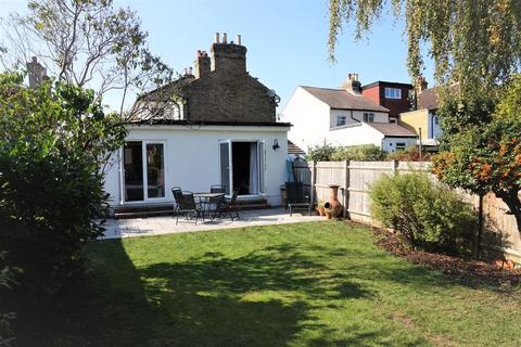 33 Stanley Road, Bromley, BR2 9JH