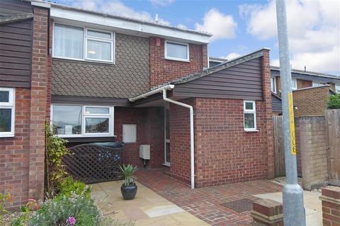 44 Ascot Road, Gravesend, DA12 5AL