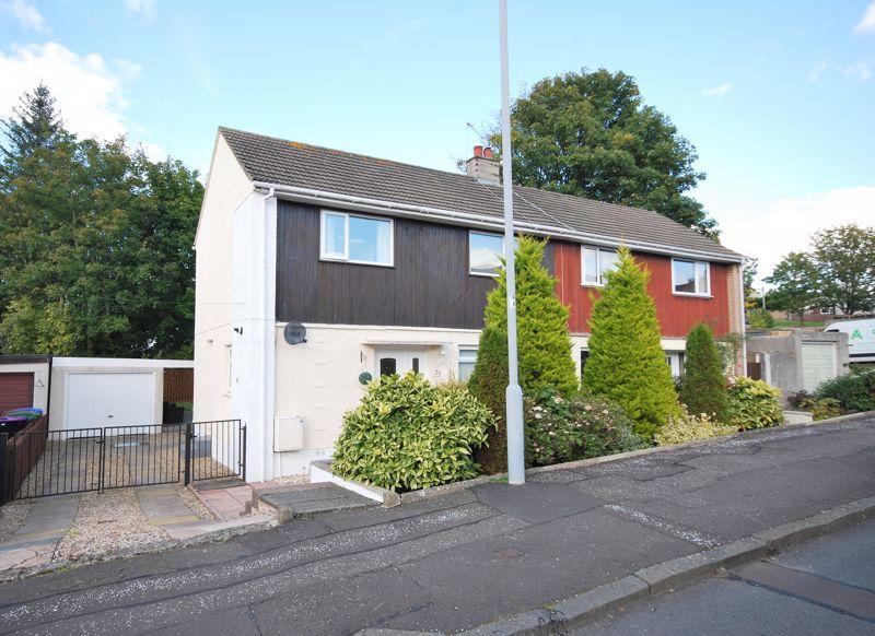 25 Masonhill Road, Ayr, KA7 3NX 3 bed semidetached villa £149,000