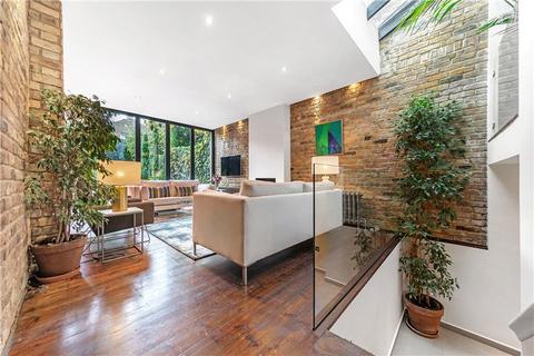 1 Cleaver Square, London, SE11 4DW