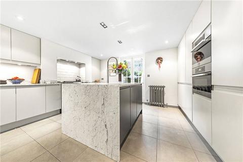 1 Cleaver Square, London, SE11 4DW