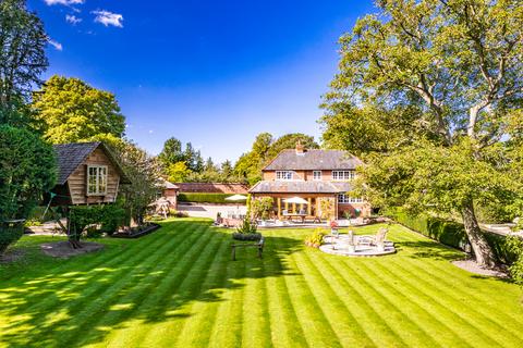 Bluebell House Elvendon Road, Goring, Reading, RG8 0DR