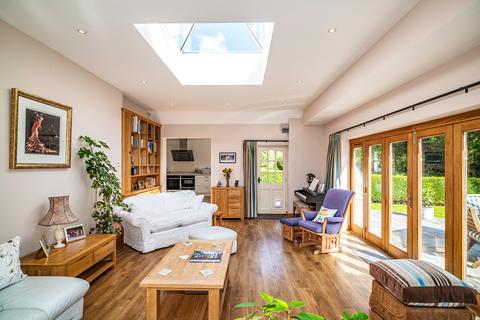Bluebell House Elvendon Road, Goring, Reading, RG8 0DR