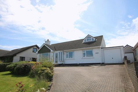 5 bedroom detached bungalow to rent, Erin View, St Marys Road, Port Erin