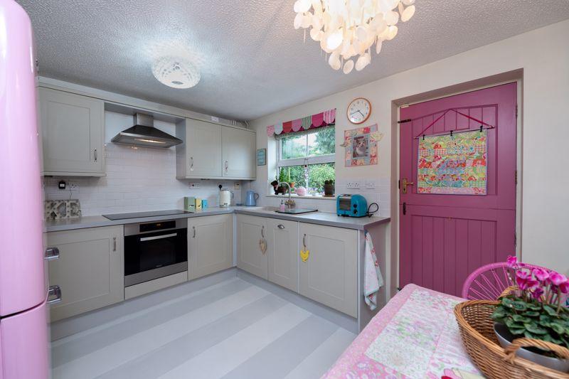 Dining kitchen