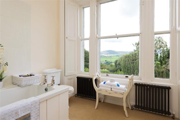Upper Aughrim House