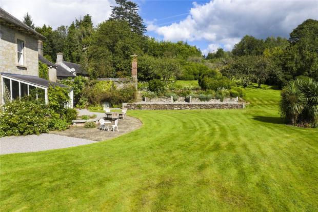 Upper Aughrim House
