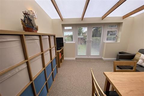 7 Larch Hill, Sheffield, S9 4AH