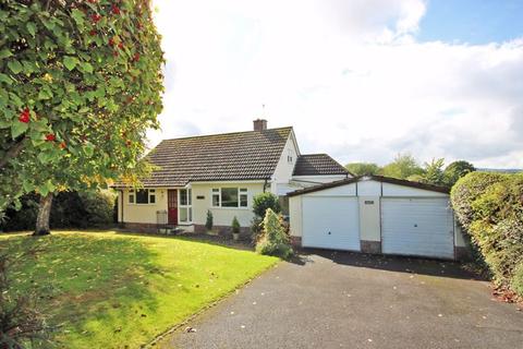 8 Combe Close, Bicknoller, Taunton, TA4 4EP