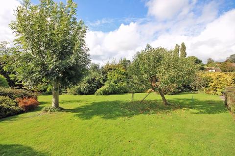 8 Combe Close, Bicknoller, Taunton, TA4 4EP