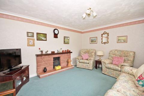 8 Combe Close, Bicknoller, Taunton, TA4 4EP