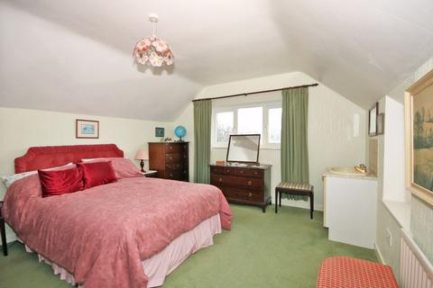 8 Combe Close, Bicknoller, Taunton, TA4 4EP