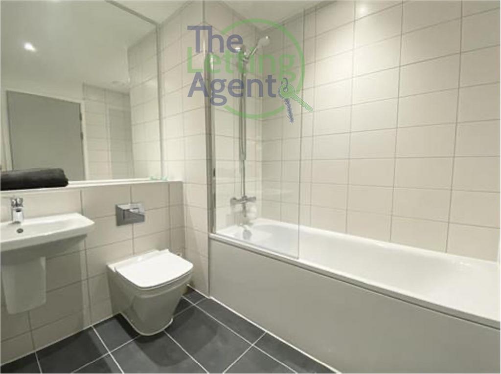 1st En-Suite