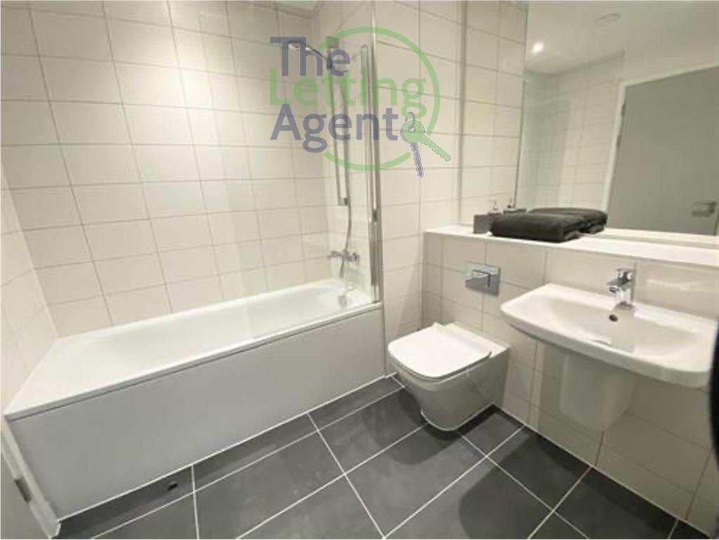 2nd En-Suite