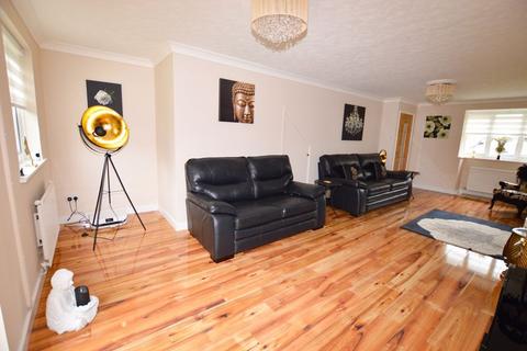 6 Avebury Close, Lowton, Warrington, WA3 2TU