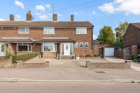 4 bedroom semi-detached house for sale, Highbarns, Hemel Hempstead