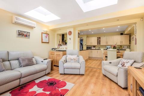 27 Windsor Avenue, Cheam, Sutton, SM3 9RR