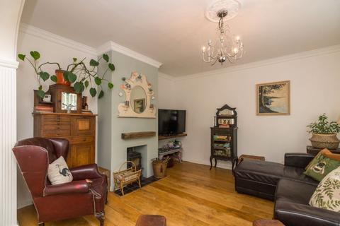 68 Stapleton Road, Borehamwood, WD6 5BW