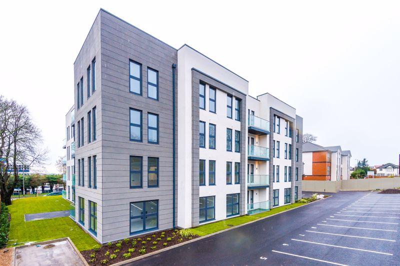 Chorley New Road, Horwich 2 bed apartment £240,000