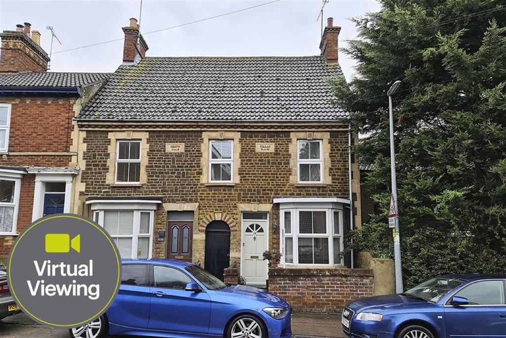 South Street, Leighton Buzzard 2 bed end of terrace house £300,000
