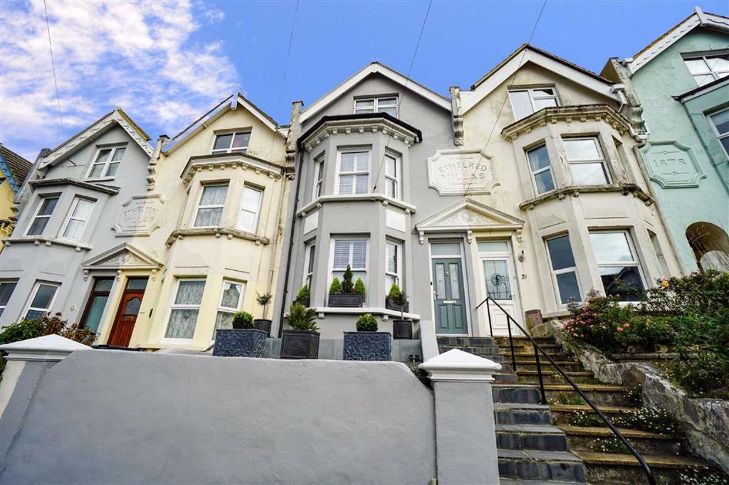 Saxon Road, Hastings, East Sussex 4 bed terraced house £319,950