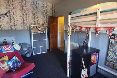 7 Arthur Terrace, Farsley, Pudsey, LS28 5DW