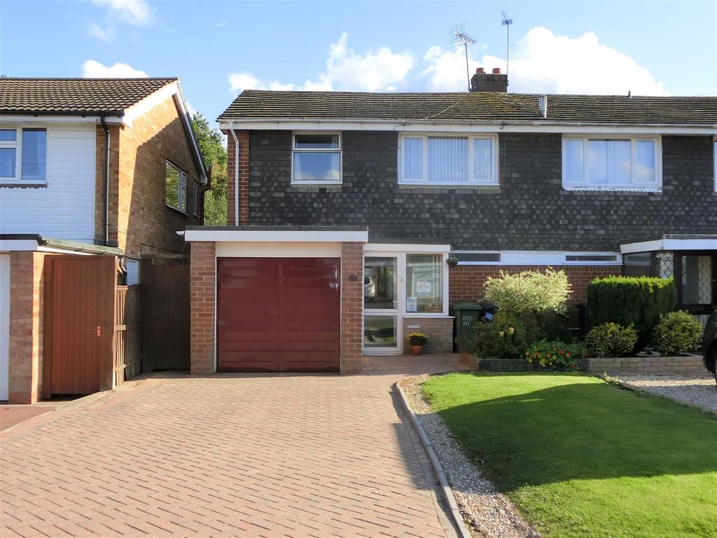 Langley Hall Road, Solihull 3 bed semidetached house £275,000