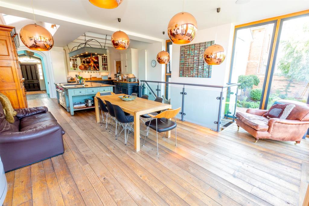 15 Leam Terrace Medium-99.jpg