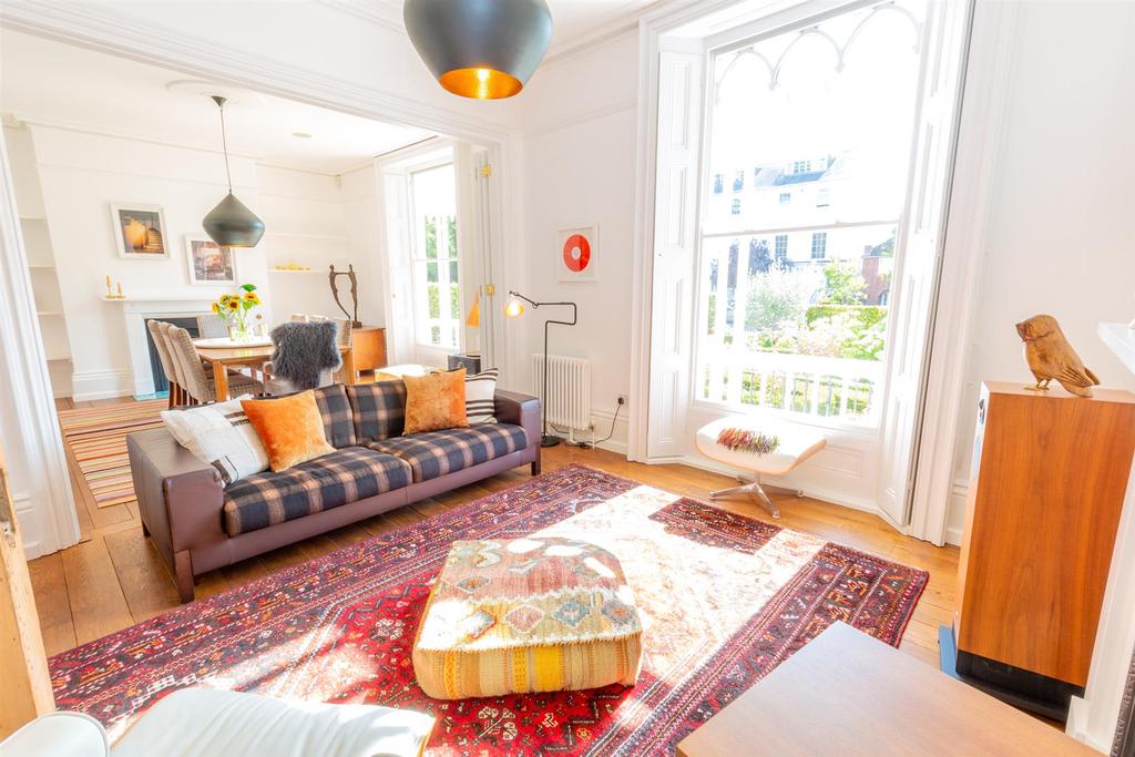 15 Leam Terrace Medium-29.jpg