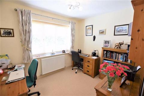 Hollybush Sling Lane, Fernhill Heath, Worcester, WR3 8RH