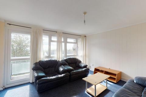 12 Nethersole Close, Canterbury, CT2 7DP