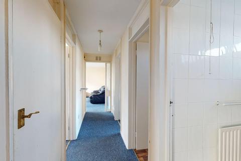 12 Nethersole Close, Canterbury, CT2 7DP
