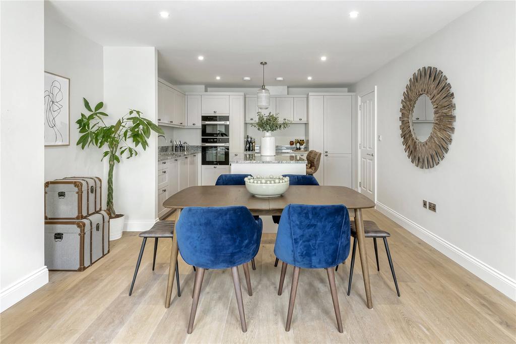 Kitche Dinning