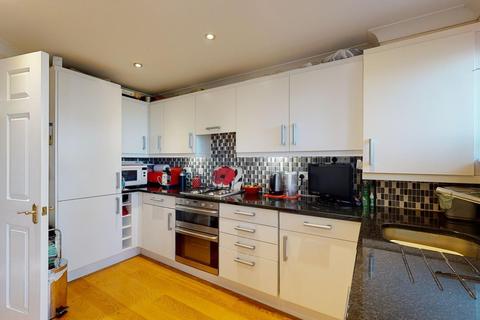 6 Green Meadows, Eythorne, Dover, CT15 4GP
