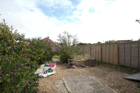 10 Albert Road, Capel Le Ferne, Folkestone, CT18 7JY