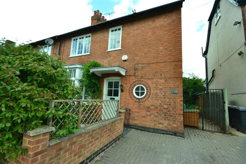 Knighton Road, Knighton, Leicester 4 bed semidetached house for sale