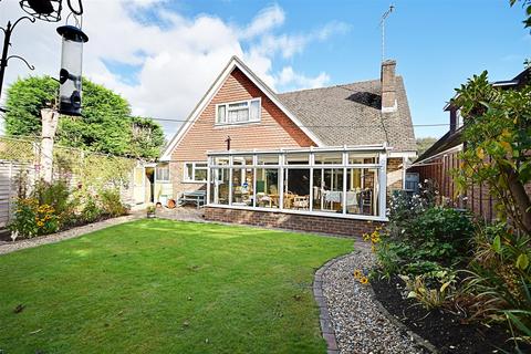 2 Pages Lane, Bexhill-on-sea, TN39 3RD