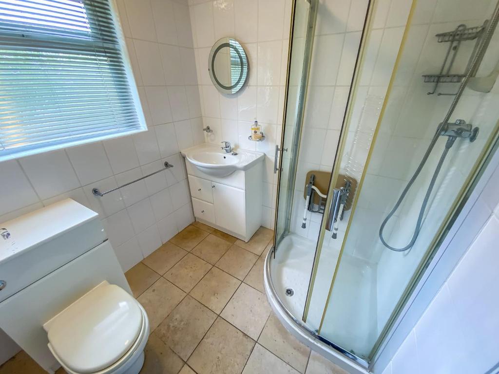 12 eb148 e fc56 49 cc be58 66 c5 cee2 cb11.jpg